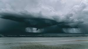 Ciclone extratropical pode atingir o Brasil esta semana