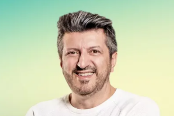 Doença de Creutzfeldt-Jakob: entenda a doença diagnosticada em Lito Sousa