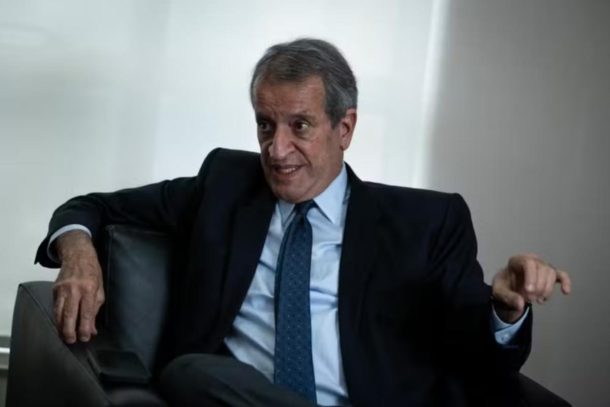 Valdemar desafia fenômeno Cury e aposta: é apenas um “voo de galinha”