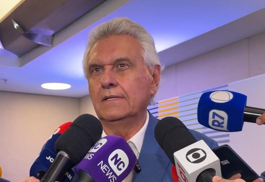 Ronaldo Caiado recebe alta após internação por pneumonia em São Paulo