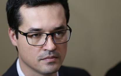 TSE suspende campanha de Deltan Dallagnol ao Senado até julgamento sobre inelegibilidade