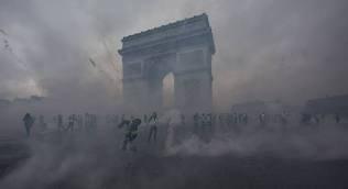 A revolta que saiu das escolas e colocou Macron sob pressão